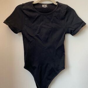 Black OQQ short sleeve bodysuit, size M
